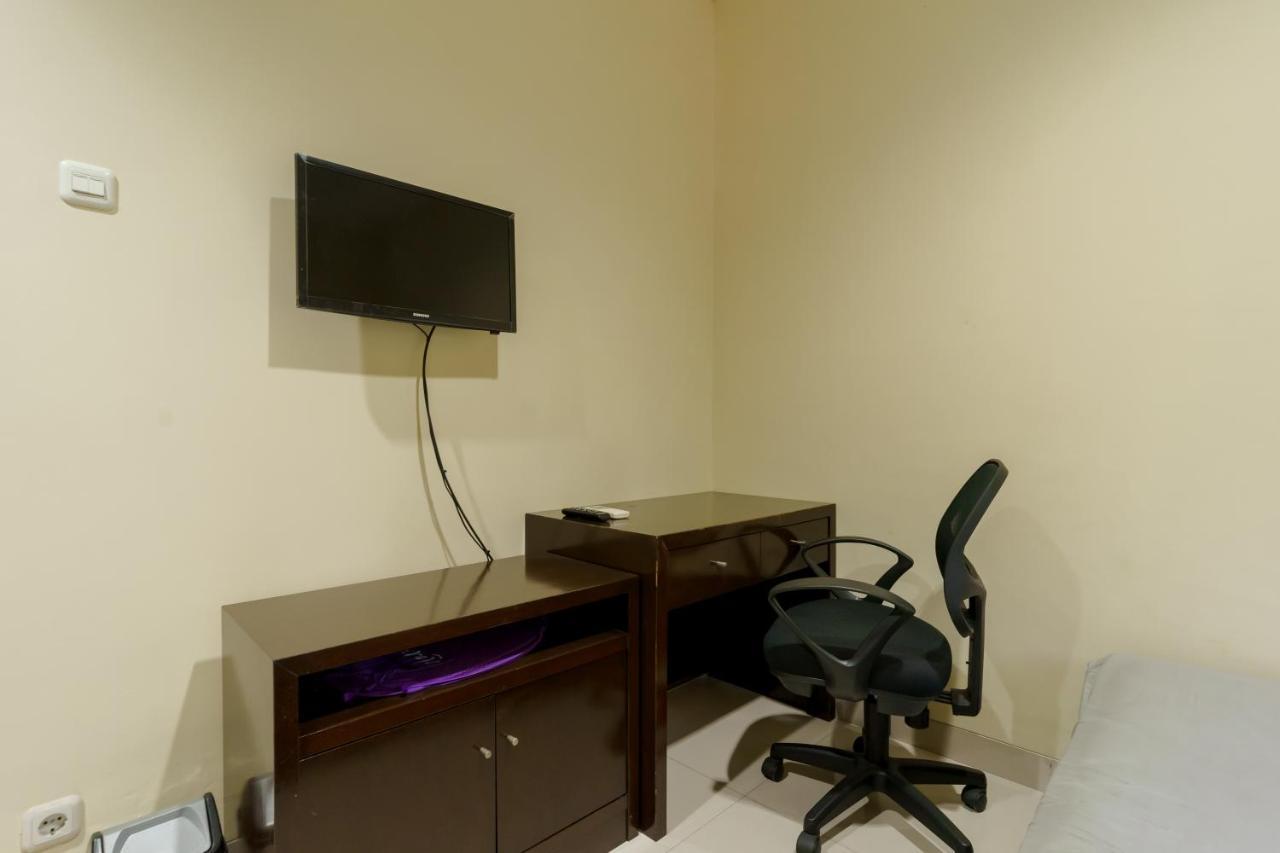 Dago Suites Syariah Cikarang Mitra Reddoorz Bekasi Esterno foto